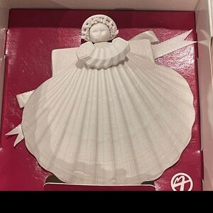 1983 Porcelain 5 inch "The Concertinist" Angel by Margaret Furlong